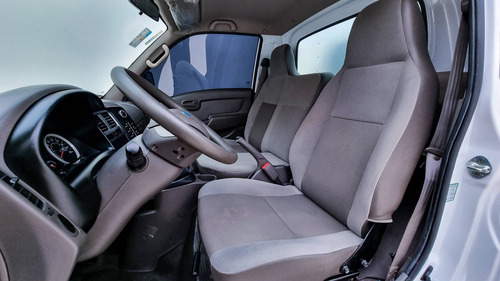 Imagem 7 de 11 de Hyundai Hr 2.5 Longo Sem Caçamba 4x2 16v 130cv Turbo