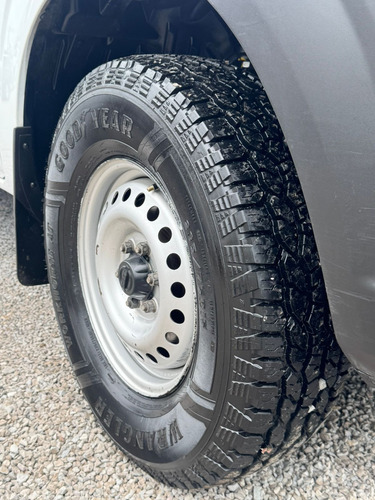 Impecable Np300 2019 ,estándar ,doble Cabina, Enllantada