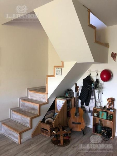 Impecable Y Moderno Departamento En Duplex En San Isidro.