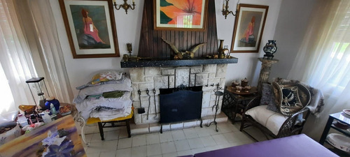 Imagen 23 de 30 de Chalet En Venta De 3 Dormitorios C/ Cochera En Villa Giardino