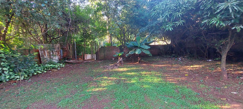 Vendo Casa En El Barrio Santa María, A Una Cuadra De La Ruta Sexta: 1 Habitación Y 2 Baños.