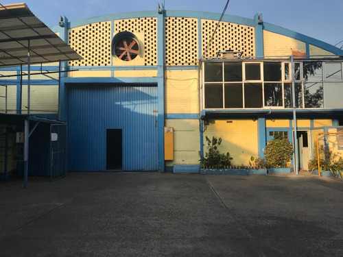Imagen 4 de 8 de Granjas Esmeralda Rento Bodega 2680 M2