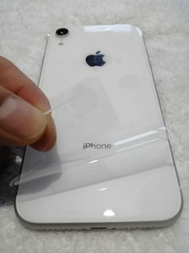 iPhone XR 64gb (un Mes De Uso)