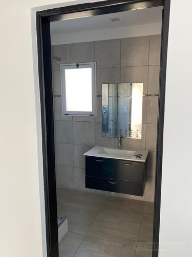 Casa En Venta San Sebastian Área 10 Al Verde Apto Credito Mb