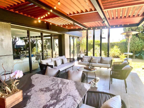 Casa En Fraccionamiento En Bosque De Las Palmas