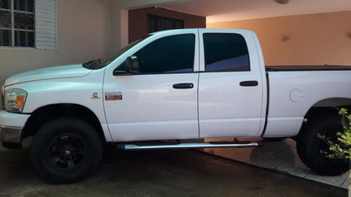 Imagem 2 de 7 de Dodge Ram
