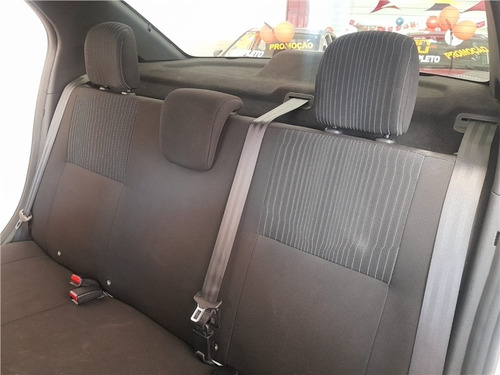 Imagem 11 de 14 de Renault Logan 1.0 12v Sce Flex Life Manual