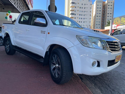 Imagem 2 de 14 de Toyota Hilux Cd Sr D4-d 4x4 3.0 Tdi Dies Aut.