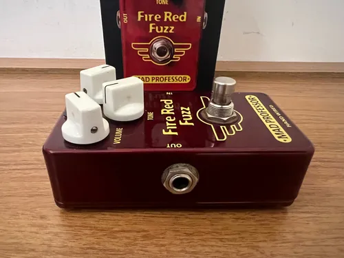 Pedal Mad Professor Fire Red Fuzz Hand Wired (feito A Mao