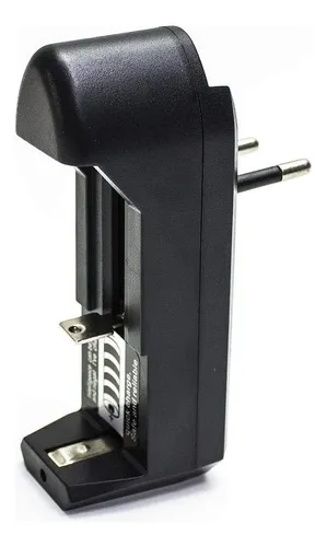 X10 Cargador Inteligente Baterias Recargables 18650 / 004106