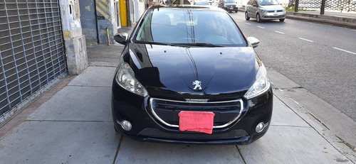Peugeot 208 1.5 Allure Touchscreen 2013