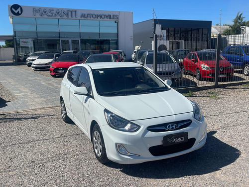 Masanti Hyundai Accent 1.4 Full 