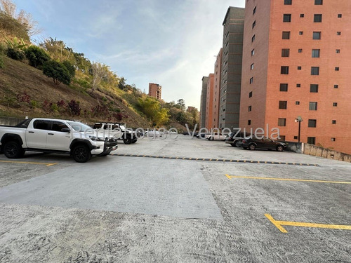 Apartamento En Venta Colinas De La Tahona Mls #25-18150 Bm