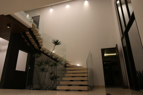 Imagen 21 de 30 de Exclusiva Residencia En Fraccionamiento La Herradura