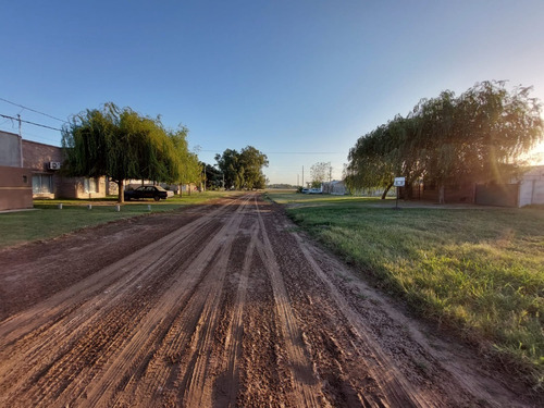 Vendo Hermoso Y Amplio Lote En Saladillo