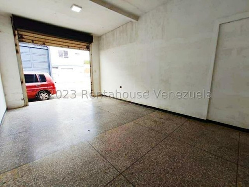 Imagen 18 de 30 de *** Estrategico Local En Alquiler** Centro Este**17 Mts** Rodeado De Comercios+panaderias**l.t** 0412+.056.+03.+76/# /co/-di/-go/ 23-17896