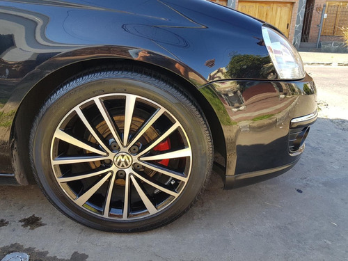 Volkswagen Vento 1.9 I Advance 2010