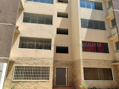 Apartamentos En Venta En La Piedad Norte Cabudare,  Lara M*c/  %% R E F 24-19810