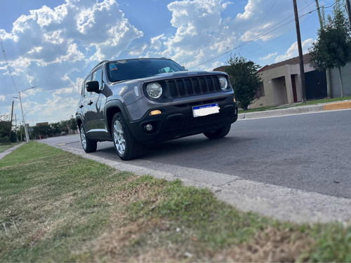 Imagen 13 de 14 de Jeep Renegade 2019 1.8 Sport