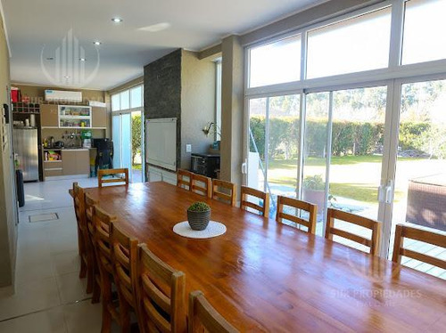 Casa En Solar Del Bosque Venta Canning