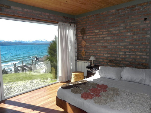 Bo. Las Chacras Casa En Venta Con Acceso Directo Al Lago Nahuel Huapi