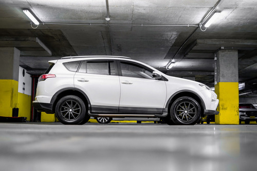 Toyota RAV4 Std 4x2 722ml3