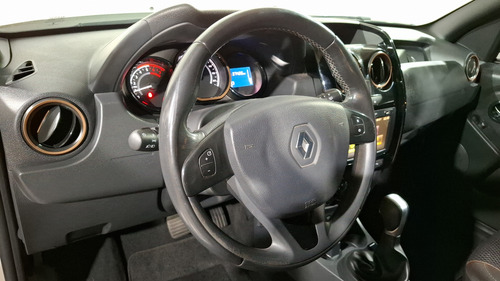 Renault Duster 2.0 Connect Deh Auto
