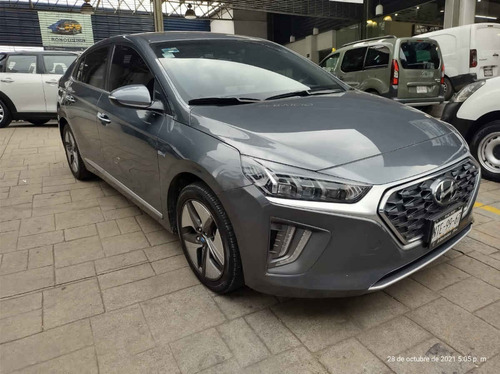 Imagen 7 de 12 de Hyundai Ioniq 2020 5p 1.6 Limited