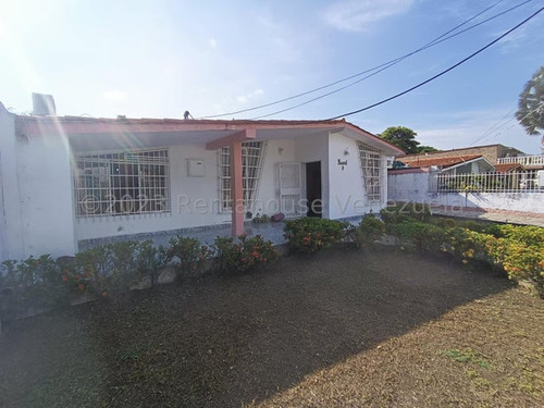 Casa En Venta Para Remodelar Urb Tiuna Maracay 25-14056 Apd