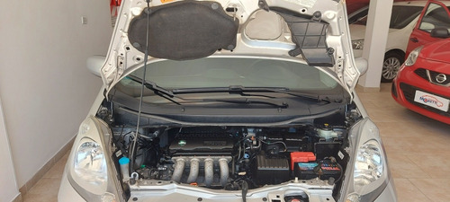 Imagen 12 de 15 de Honda Fit 2009 1.4 Lx-l Mt 100cv