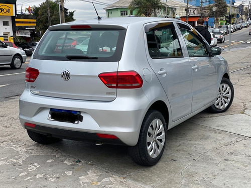 Imagem 3 de 7 de Volkswagen Fox 1.0 Mpi Trendline 12v 2017