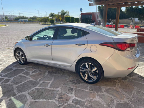 Hyundai Elantra 2.0 Limited Tech Navi At 2016