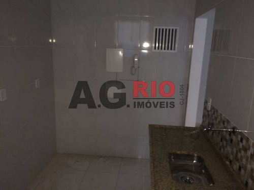 Casa De Rua-à Venda-marechal Hermes-rio De Janeiro - Agv73624