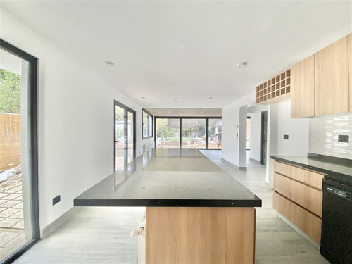 Casa Nueva Venta En Las Condes