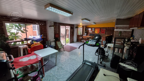 Venta Terreno La Blanqueada 591m2 Ideal Desarrollo De Vivienda Anv