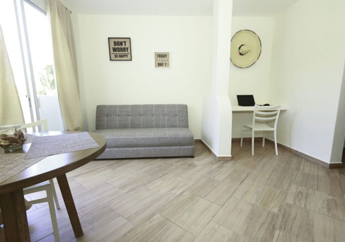 Hotel En Operación, A Unos Minutos De La Playa, En Venta Pla