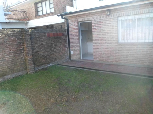 Duplex En Alquiler En Lujan Centro