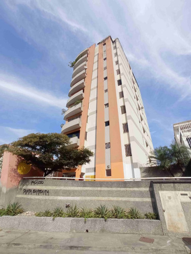 Apartamento En Las Fuentes Del Paraíso, Para Remodelar