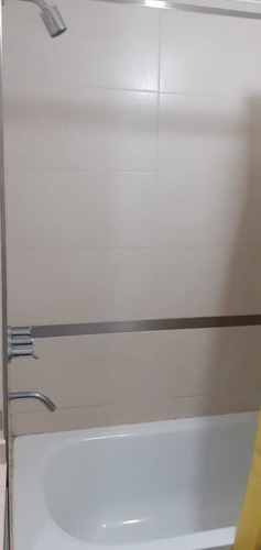 Imagen 12 de 14 de Departmento De 2 Dormitorios Con Pileta Centrico