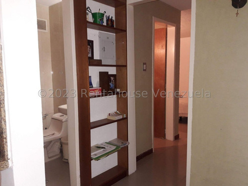 Imagen 7 de 15 de Apartamento En Venta, Los Naranjos Humboldt, 65mts, Rah 23-20025