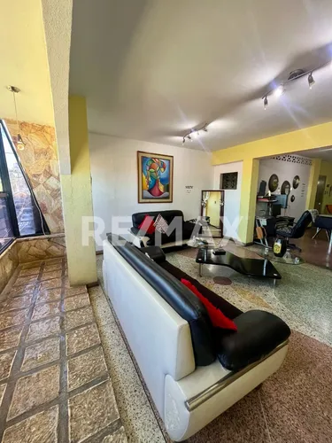 Casa En El Palmar Oeste.