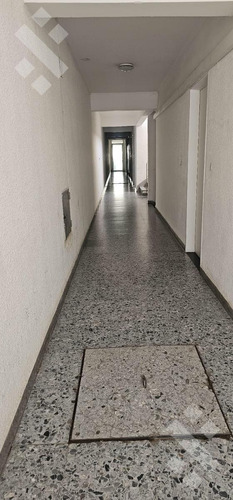 En Venta, Departamento De 2 Dormitorios, Neuquén Capital