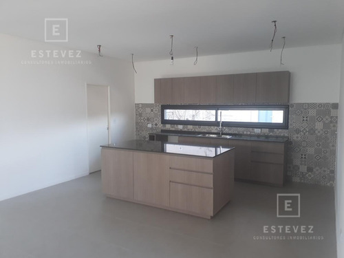 Imagen 23 de 30 de Casa En Venta Lote Interno Con Pileta Y Jardin De Invierno. Barrio Cerrado San Matias, Escobar