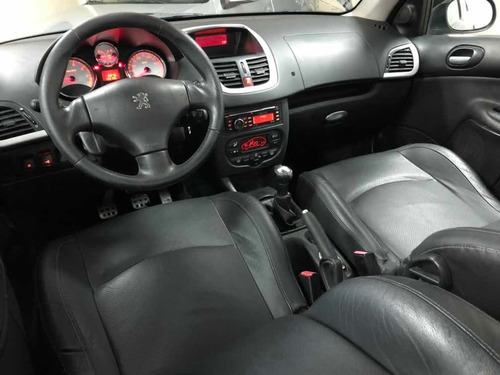 Peugeot 207 Xt Premium Feline