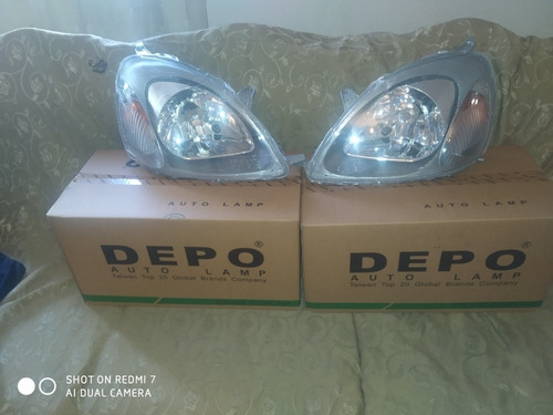 Faros Toyota Yaris 1999-2000-2001-2002 Depo