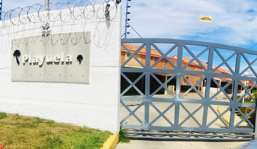 Imagen 6 de 19 de (yia173) Townhouse En Tucacas, Res Playuela