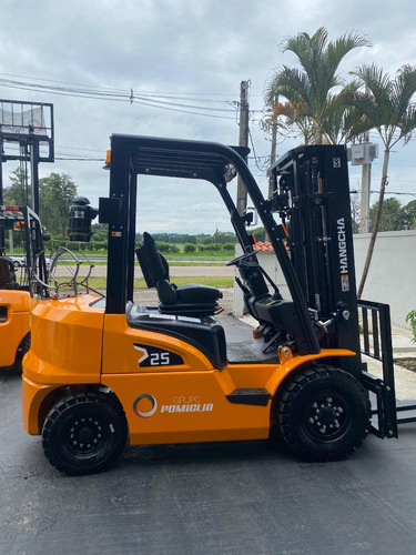 Empilhadeira Hangcha Glp 2,5 Ton Triplex