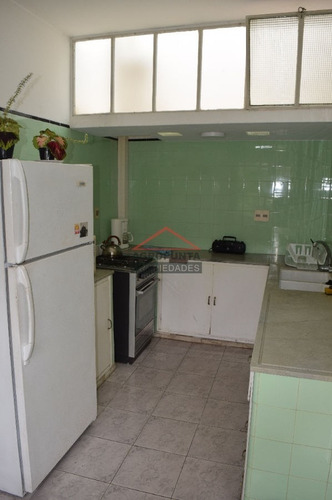 Casa En Mansa, 3 Dormitorios *- Ref: 3522