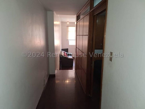 Apartamento En Campo Alegre  Mls: 24-20687  (linda Sahhar)