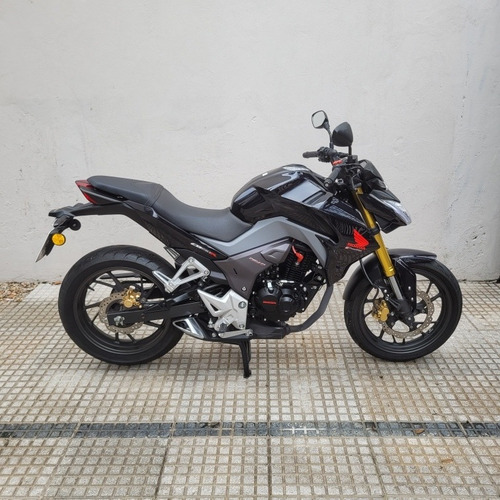 Imagen 11 de 24 de Honda Cb 190 R 2017
